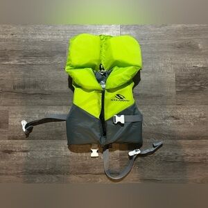 Stearns Classic Series Life Jacket, Infant Under 30-Lbs.